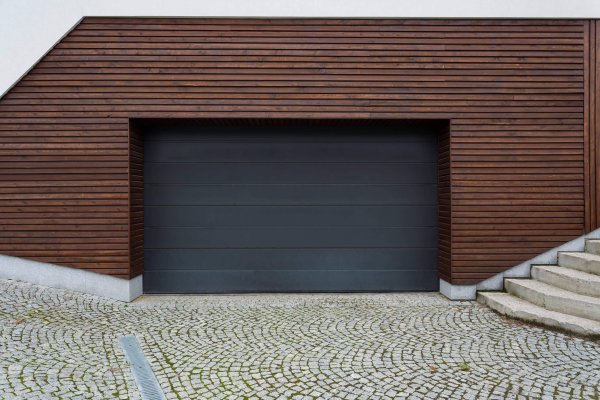 black-and-wooden-garage-2021-08-26-15-45-00-utc (1)